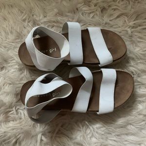 Madden girl Platform sandals